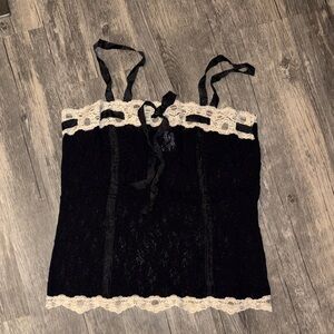 Vintage Y2K Hanky Panky lace cami / lingerie